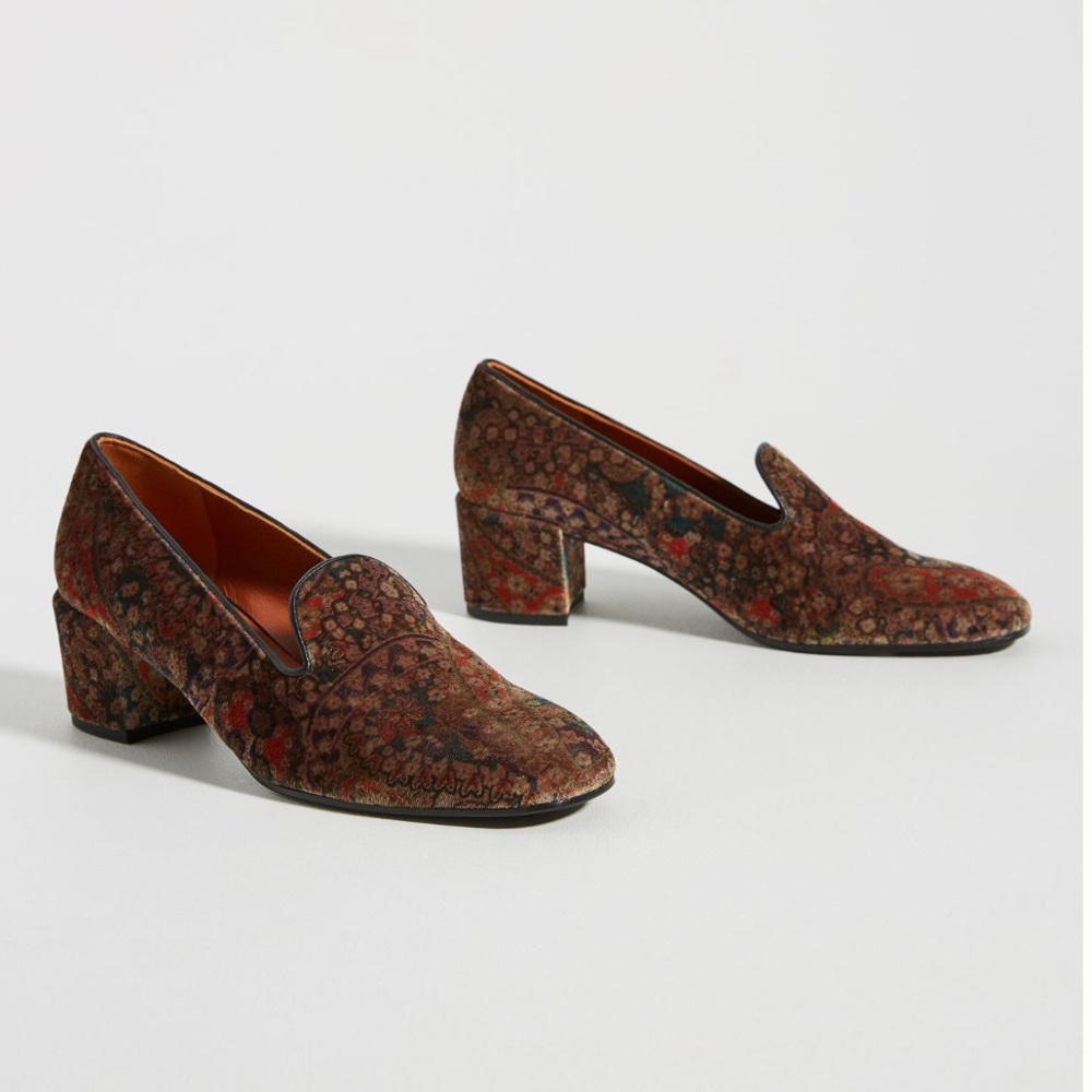 Anthropologie | Penelope Chilvers Ottilie Velvet Heeled Loafers Sz EU 39/ US 8